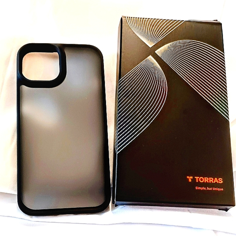 IPhone 13 Torras Guardian Frosted Black